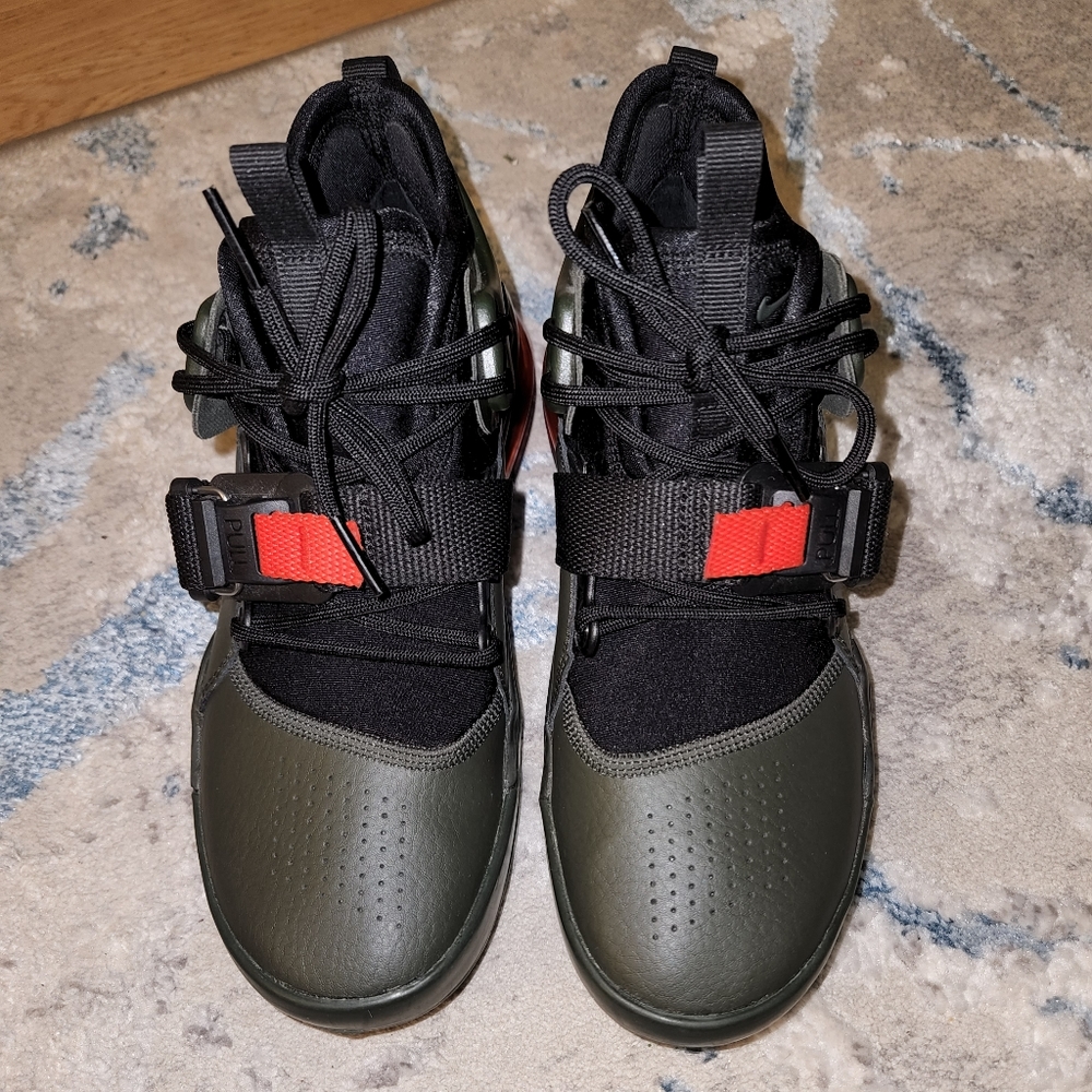 NWT Nike Air Force 270 Youth 5 / EUR 37.5